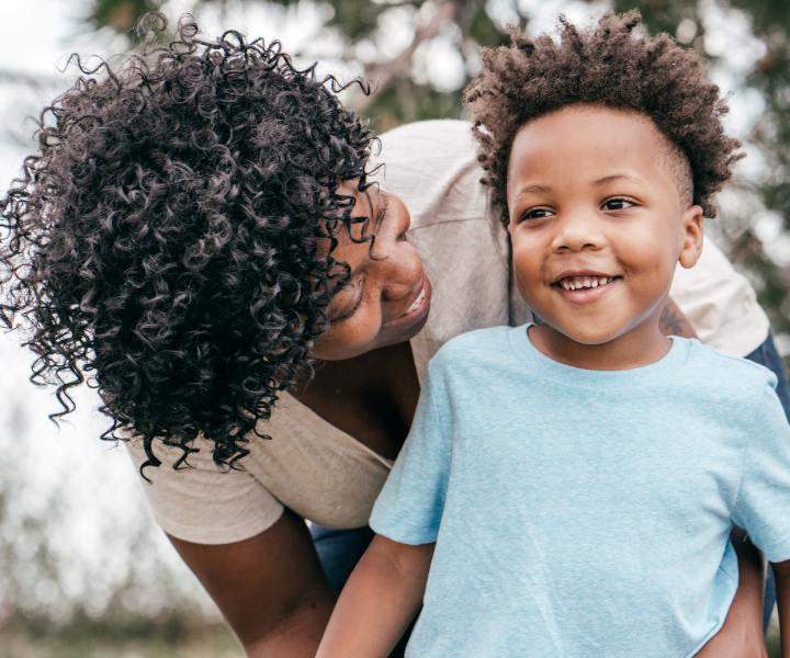 SIMPLE WAYS FOR MOMS TO HANDLE THE HOLIDAYS